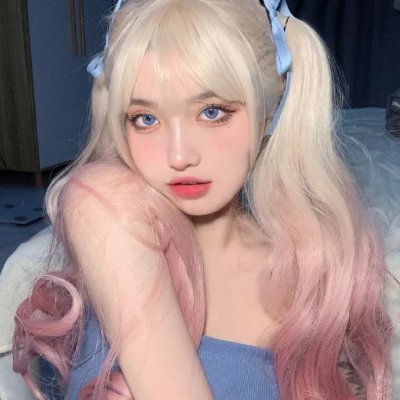 夫妻吵架狗都不理，而查理笑了